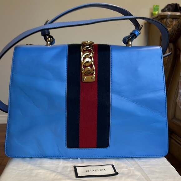 - Authentic Serbia Gucci Limited Edition real leather Bag - Picture 6 of 13